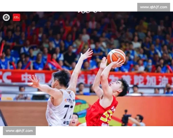 实时篮球赛事直播全程报道 球迷互动精彩不断 最新赛况即时更新